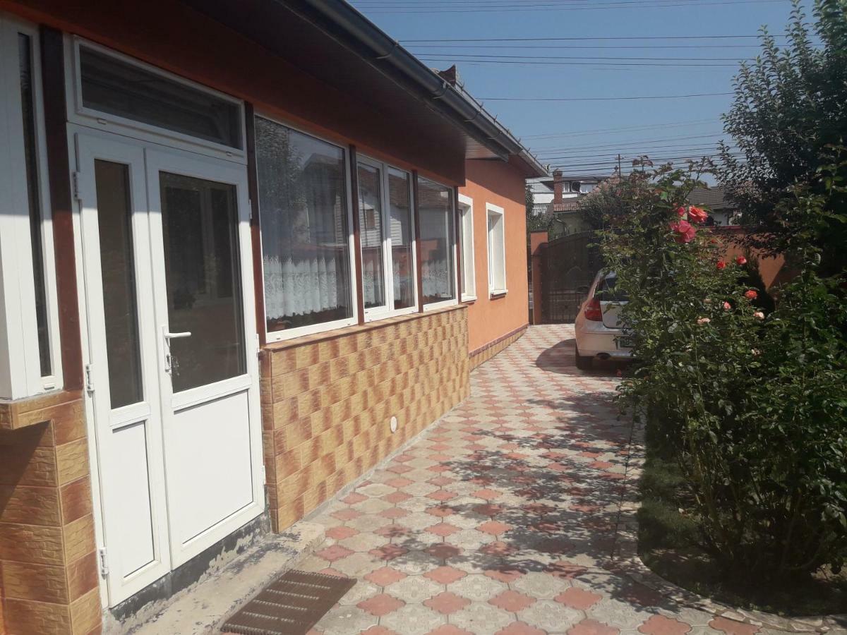Apartment Olimpia *